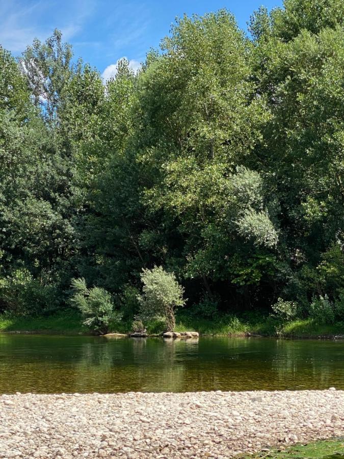Rue Du Chateau Tarascon Εξωτερικό φωτογραφία